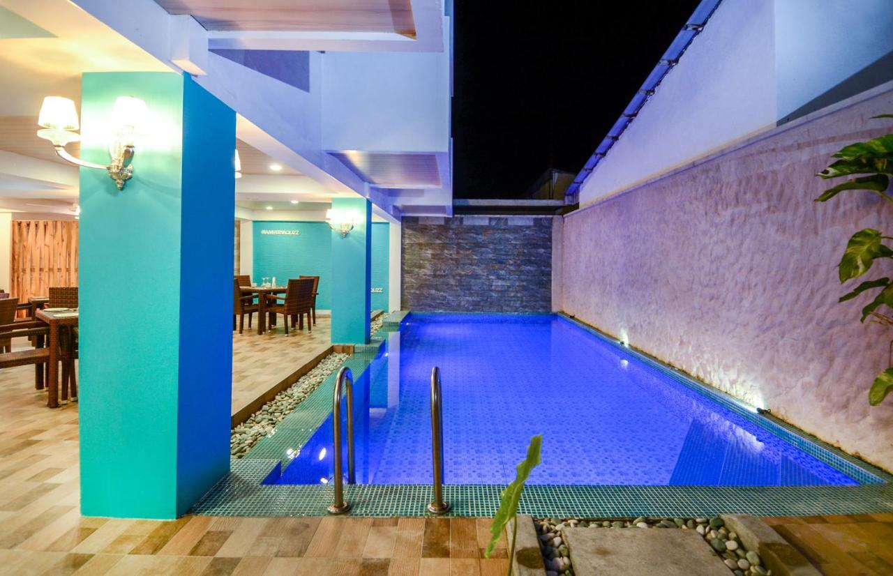 Aquzz Hotel & Spa - Maldives Maafushi Eksteriør bilde